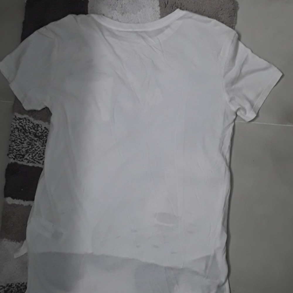 True Religion distressed tee - Picture 5 of 7